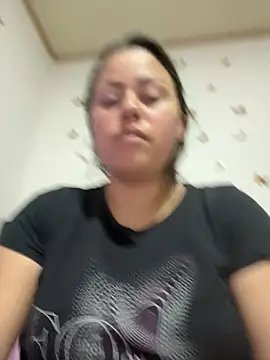 Snapshot of camila-titis chatting on 3, 5, 2026 camila-titis online show from 3, 5, 2026