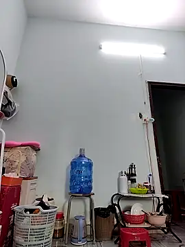 simsim-00 online show from 10, 4, 2026