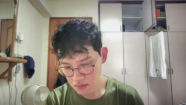 Passionatetwink2 online show from 11, 9, 2025