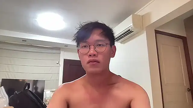 Passionatetwink2 online show from 19, 7, 2026