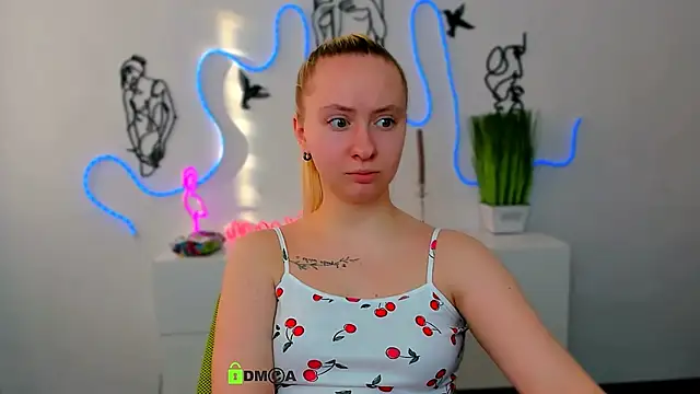 mila glow1 online show from 5, 3, 2026