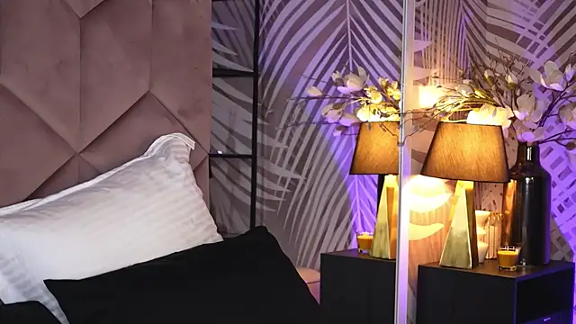 EvaRhea online show from 24, 11, 2025