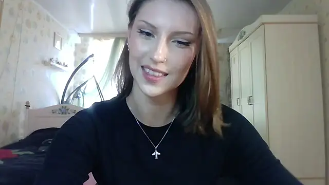 RuxaShade online show from 15, 10, 2025