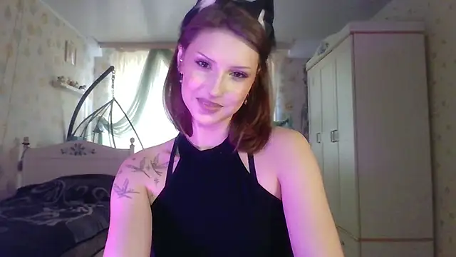 RuxaShade online show from 31, 10, 2025