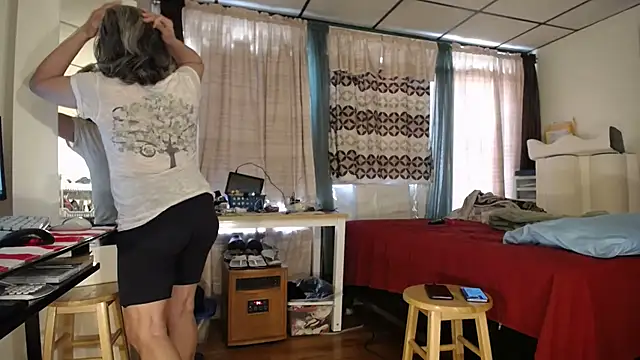 ANALTRAINING4U2 online show from 19, 3, 2025