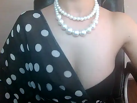 akankshapuri online show from 1, 10, 2025