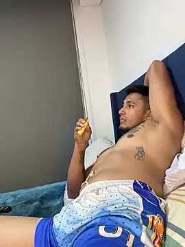 JeanLust online show from 3, 10, 2025