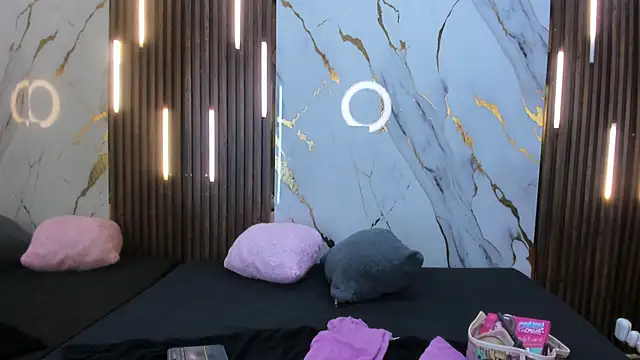 VictoriaDuart online show from 25, 10, 2025