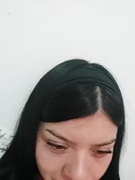 LunaJacobs online show from 6, 3, 2026