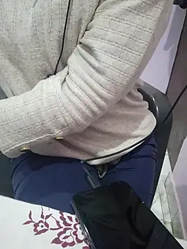 FUNS32514 online show from 17, 12, 2025