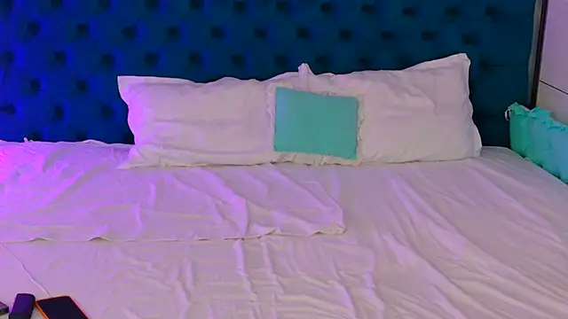 LexieRosse online show from 10, 4, 2026