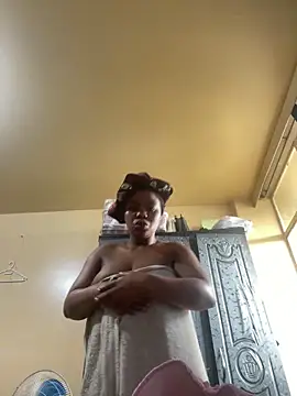 Babedaawl online show from 19, 12, 2025