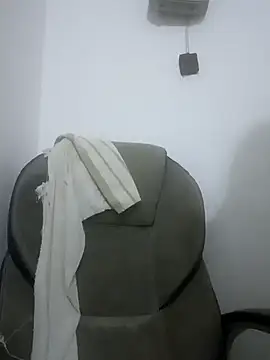 zaira spice online show from 5, 3, 2026