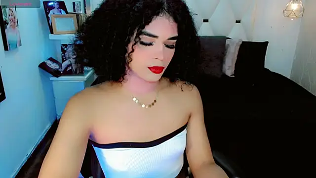 Snapshot of Veronica_Misst_ chatting on 15, 9, 2025 Veronica Misst online show from 15, 9, 2025