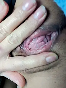 Lyly suri07 online show from 5, 1, 2026