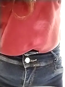 Snapshot of KittyHoleshot87 chatting on 16, 10, 2025 KittyHoleshot87 online show from 16, 10, 2025