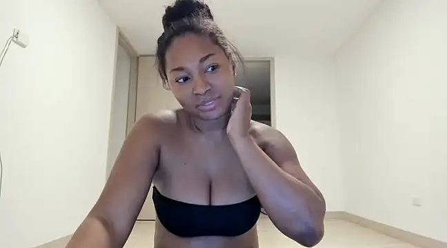 Snapshot of Meganbelford1 chatting on 18, 1, 2025 Meganbelford1 online show from 18, 1, 2025