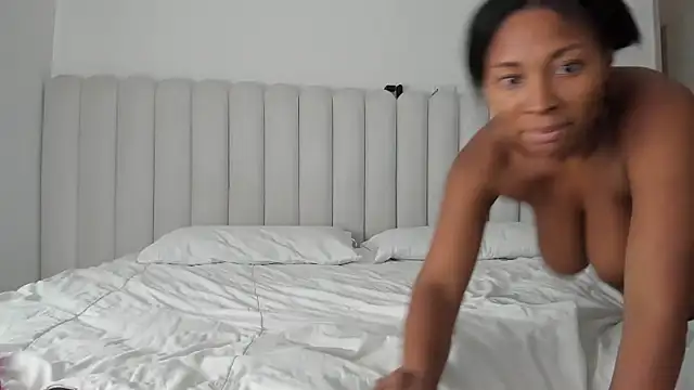 Meganbelford1 online show from 1, 12, 2025