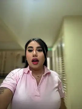 Sophie Dreamss online show from 28, 3, 2026