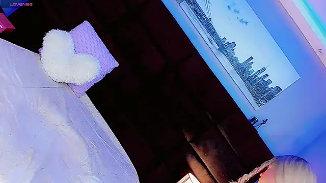 Nauthy girl online show from 16, 12, 2025