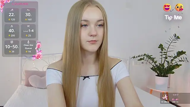 KumiKruz online show from 2, 10, 2025