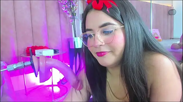 LizzyOlsen online show from 27, 11, 2025