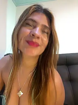 Skarlett 12  online show from 22, 10, 2025