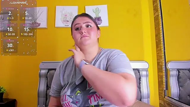 Snapshot of Miiafoox chatting on 25, 9, 2025 Miiafoox online show from 25, 9, 2025