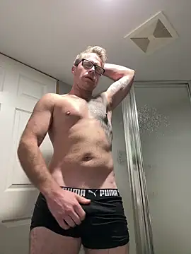 DILFiGuess11 online show from 17, 11, 2025