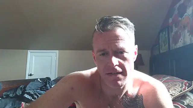 Snapshot of DILFiGuess11 chatting on 30, 5, 2026 DILFiGuess11 online show from 30, 5, 2026