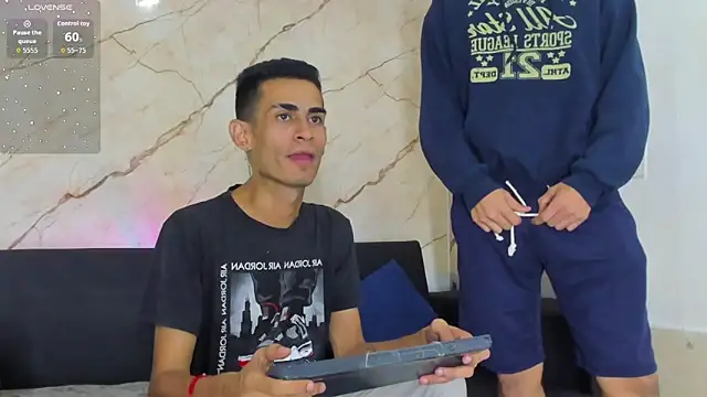 Golldens Dreamss online show from 29, 9, 2025