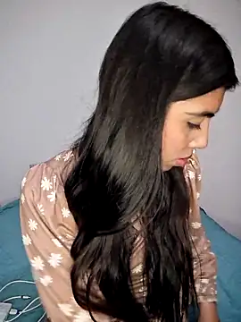 Snapshot of DianeSuns_ chatting on 2, 4, 2026 DianeSuns online show from 2, 4, 2026