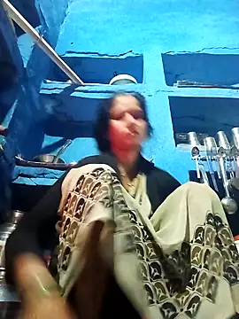 Jooli xx online show from 4, 2, 2026