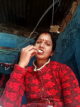 Jooli xx online show from 27, 2, 2026