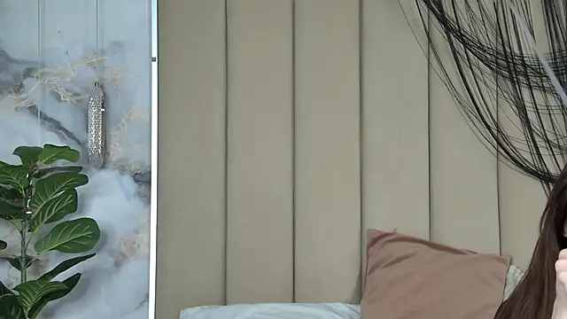 LilithAmory online show from 4, 11, 2025