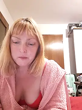 LiluLiluLilu online show from 16, 10, 2025