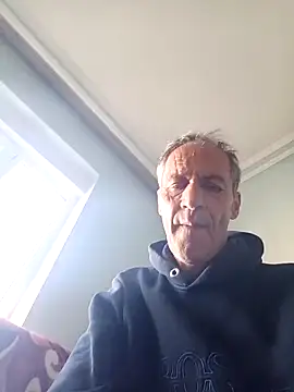 Snapshot of Meliwem12 chatting on 23, 4, 2026 Meliwem12 online show from 23, 4, 2026
