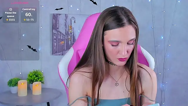 Alisha Green online show from 6, 11, 2025