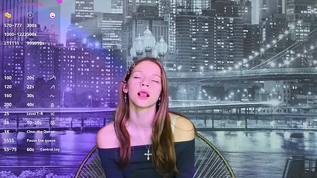 VelvetRisque online show from 25, 5, 2026