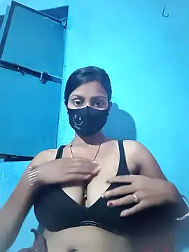 posewith online show from 17, 9, 2025