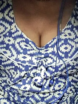 Alina-khan online show from 6, 3, 2026