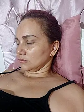 Snapshot of Amanda39 chatting on 13, 10, 2025 Amanda39 online show from 13, 10, 2025