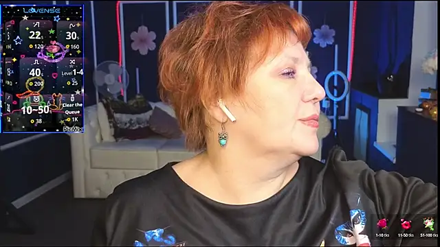 Kira Kenett online show from 15, 10, 2025