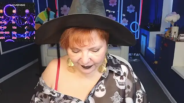 Kira Kenett online show from 26, 10, 2025