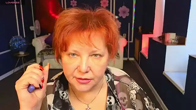 Snapshot of Kira_Kenett chatting on 27, 4, 2026 Kira Kenett online show from 27, 4, 2026