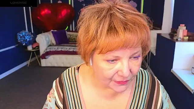 Snapshot of Kira_Kenett chatting on 31, 5, 2026 Kira Kenett online show from 31, 5, 2026