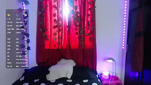 Snapshot of nina_cat420 chatting on 11, 9, 2025 nina cat420 online show from 11, 9, 2025