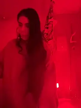 valentinalamont online show from 10, 10, 2025