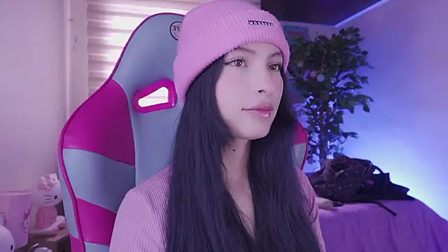 Rebecah 1 online show from 6, 3, 2026