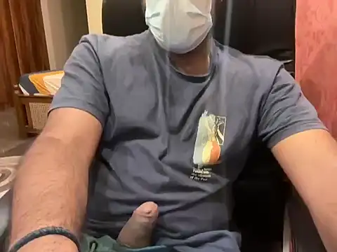 Snapshot of BobgaBonga chatting on 28, 10, 2025 BobgaBonga online show from 28, 10, 2025